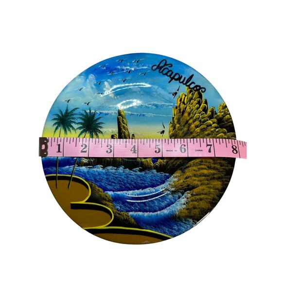 Vintage Acapulco Souvenir Hand Painted 8" Cliff Diver of La Quebrada Wood Plate - Picture 8 of 9